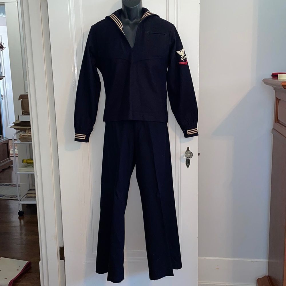 Vtg World War 2  black‎ wool Navy signal man uniform